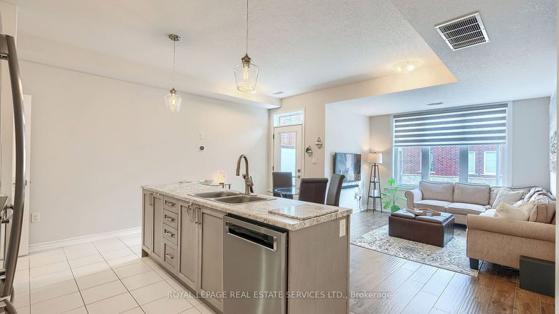68 - 445 Ontario St S, Milton, L9T 9K4 | Image 3