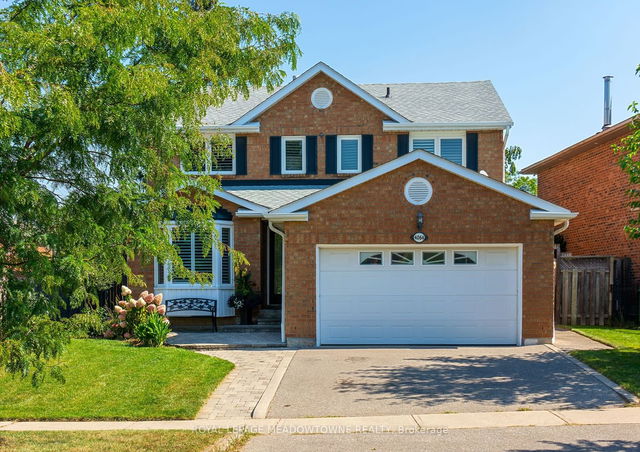 4064 Rossland Crescent