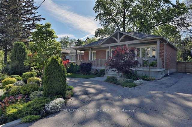 592 Drymen Crescent