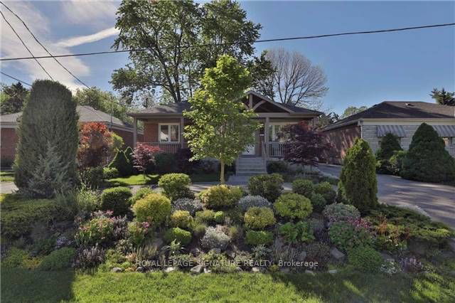 592 Drymen Crescent