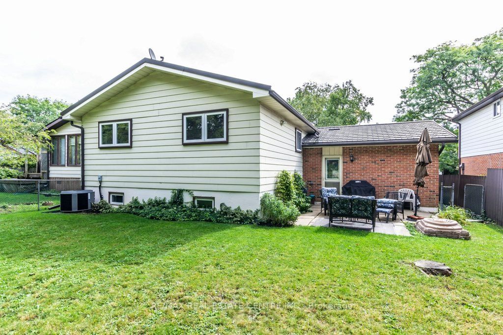 Listing Image 33