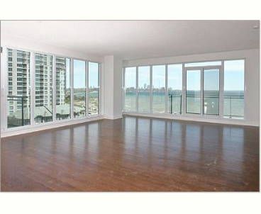 808 - 2119 Lake Shore Blvd W, Toronto, M8V4E8 | Image 2