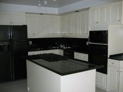 4040 Lookout Crt, Mississauga, L4W4E9 | Image 3