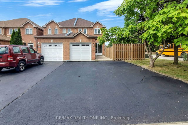 20 Mccleave Crescent