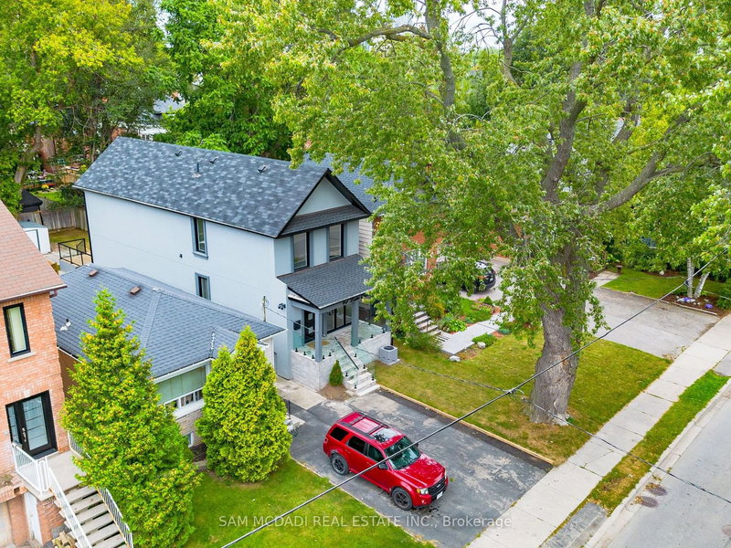 94 Lake Cres, Toronto, M8V 1W1 | Image 3