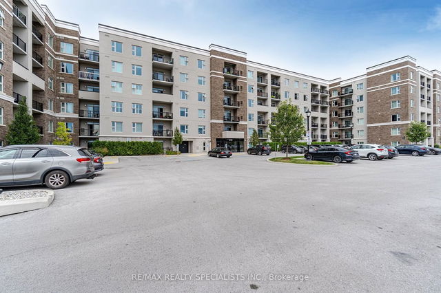 315 - 610 Farmstead Drive
