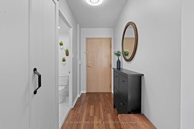 1609 - 55 Elm Drive