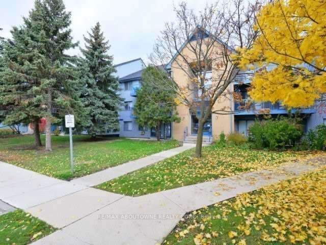811 - 95 Trailwood Drive