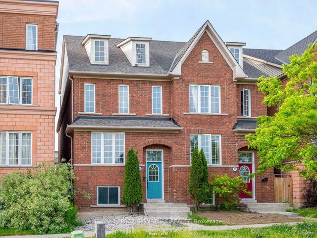 387 Murray Ross Parkway