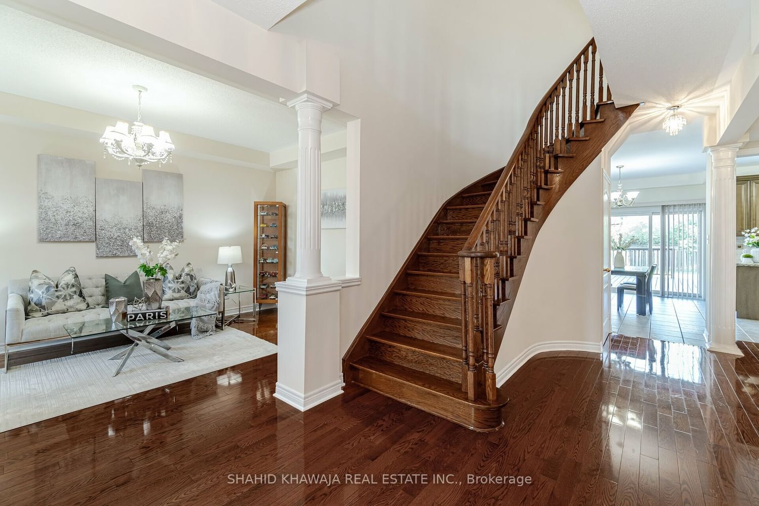 Listing Image 7
