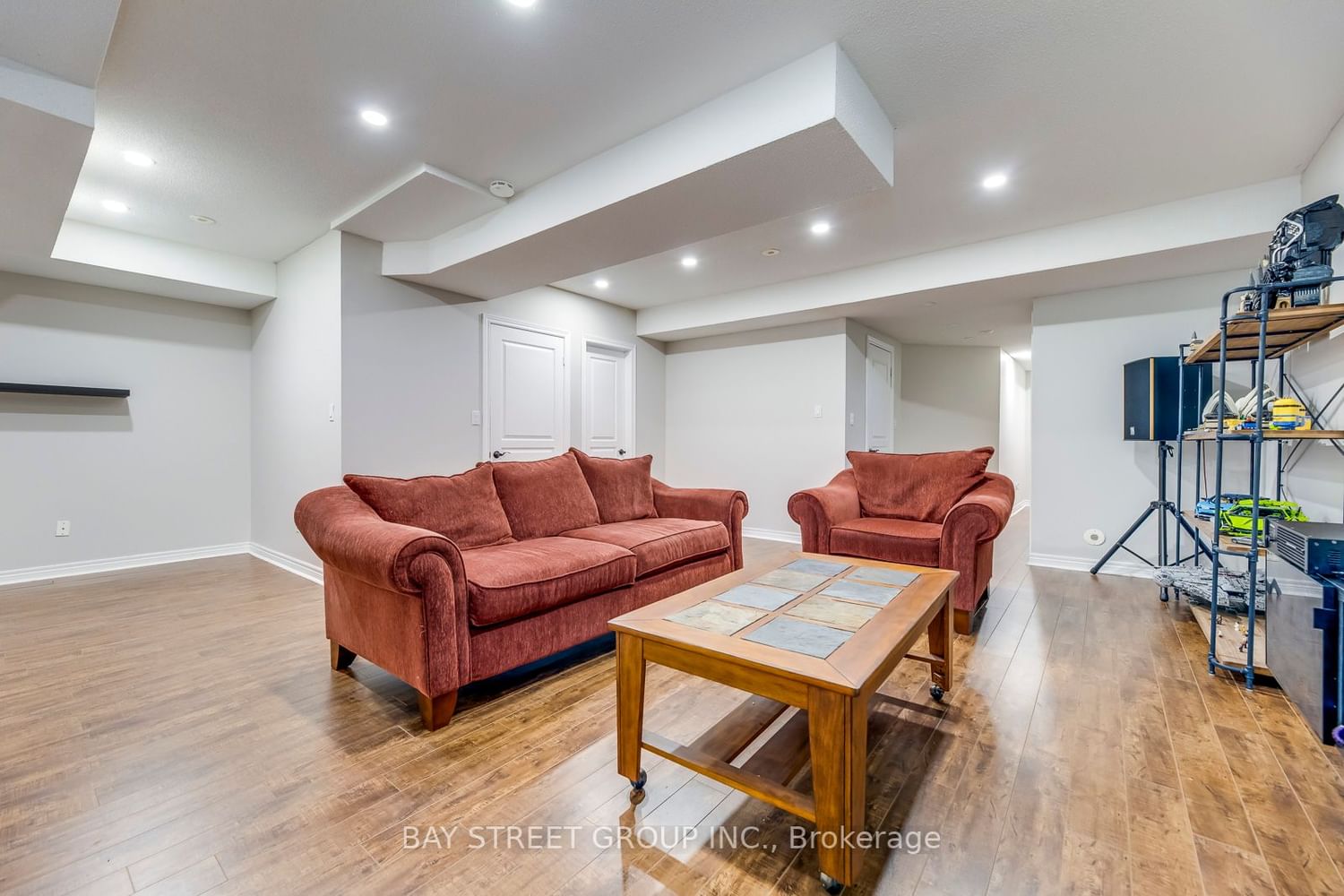 Listing Image 35