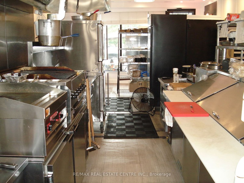 514A Evans Ave, Toronto, M8W 2T7 | Image 3