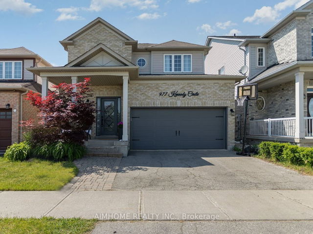 977 Kennedy Circle