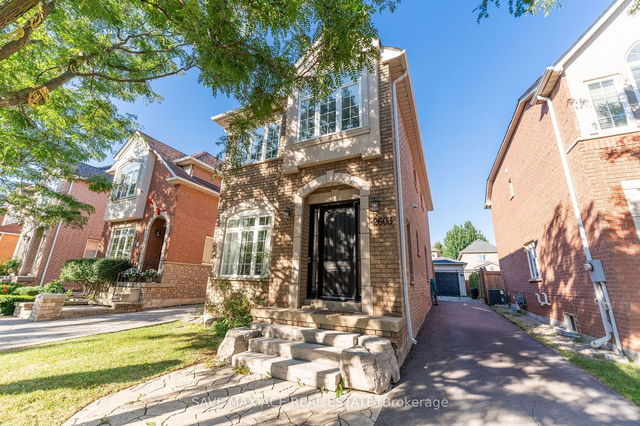2603 Castle Hill Crescent