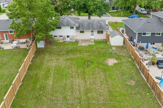395 Erindale Drive