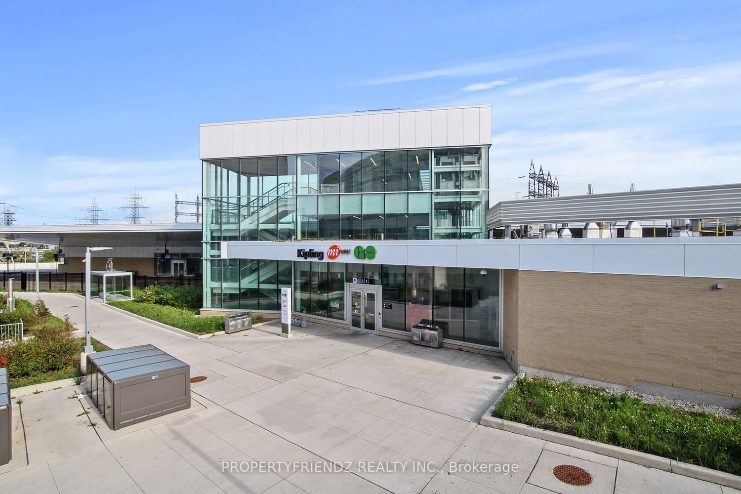 Listing Image 3