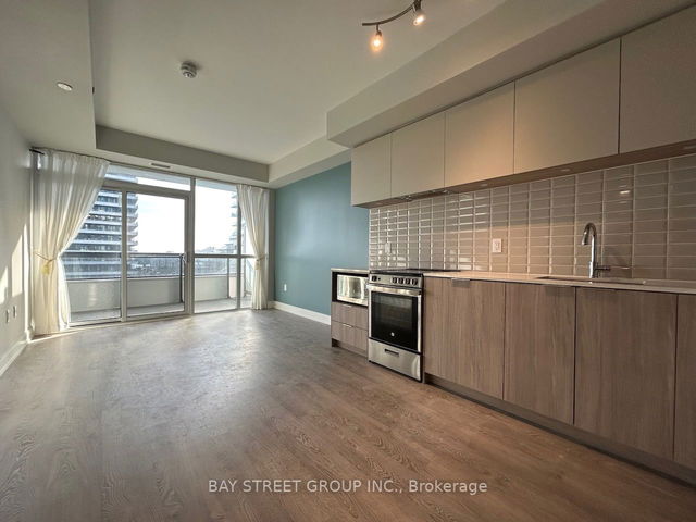 1001 - 65 Annie Craig Drive