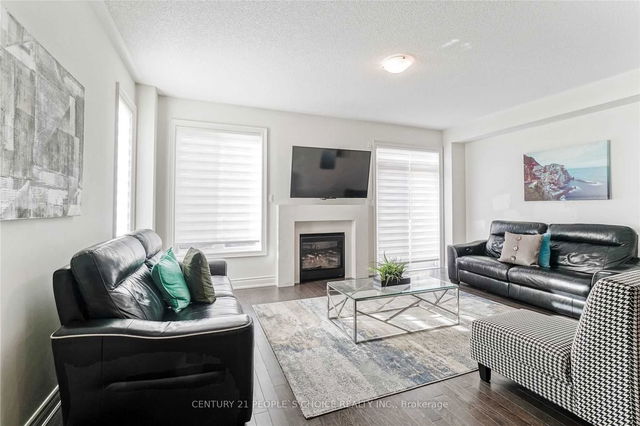 8 Hubbell Road