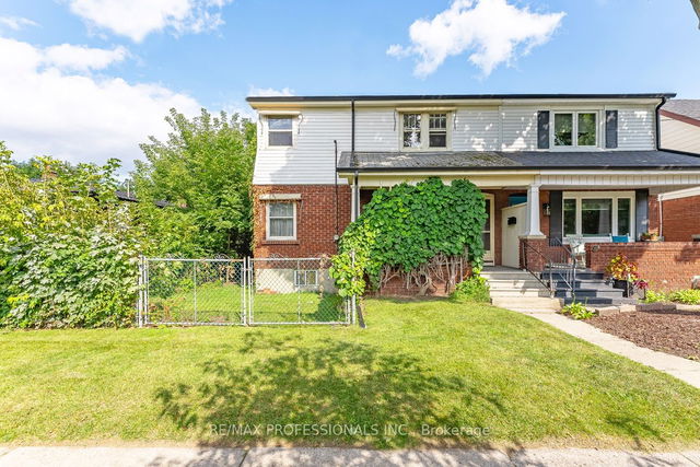 35 Holbrooke Avenue