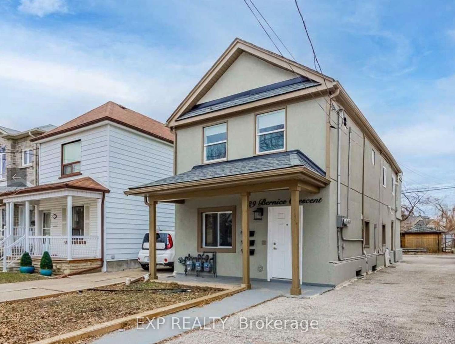 Semi-Detached House sold at 29 Bernice Crescent, Toronto, Rockcliffe-Smythe, M6N 1W7 - MLS: W7011962
