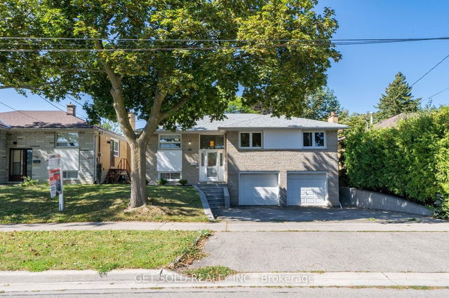 18 Esther Lorrie Drive