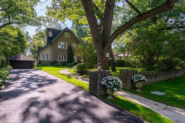 45 Baby Point Crescent