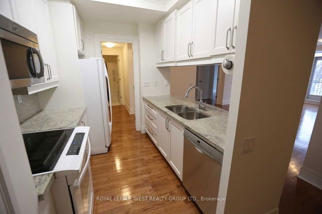 410 - 9 Burnhamthorpe Crescent