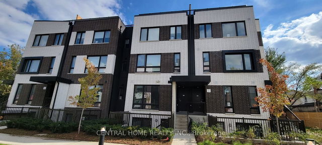 TH28 - 20 Ed Clark Gardens Boulevard