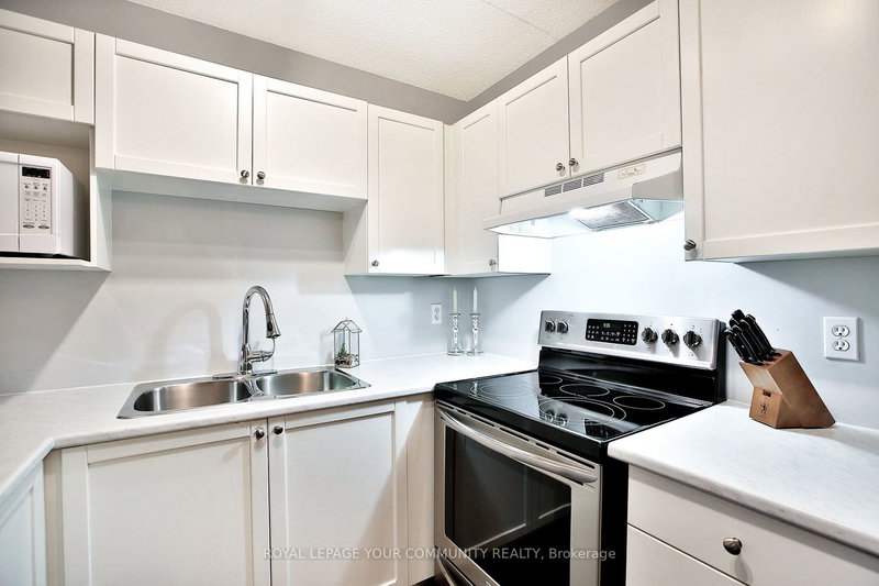 210 - 1800 Walker's Line, Burlington, L7M 4V2 | Image 3