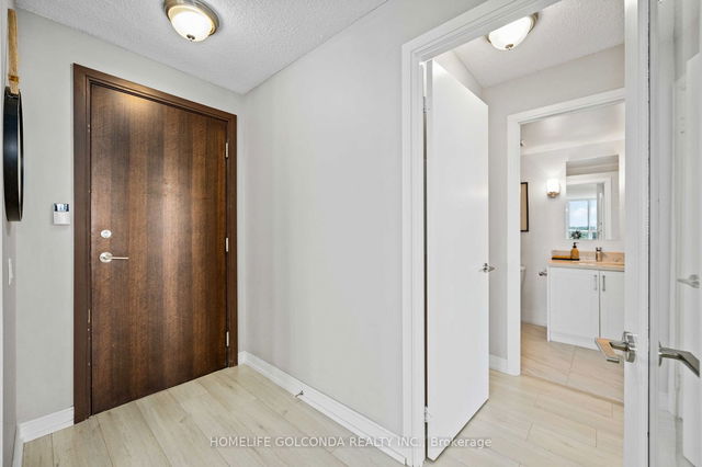 1140 - 35 Viking Lane