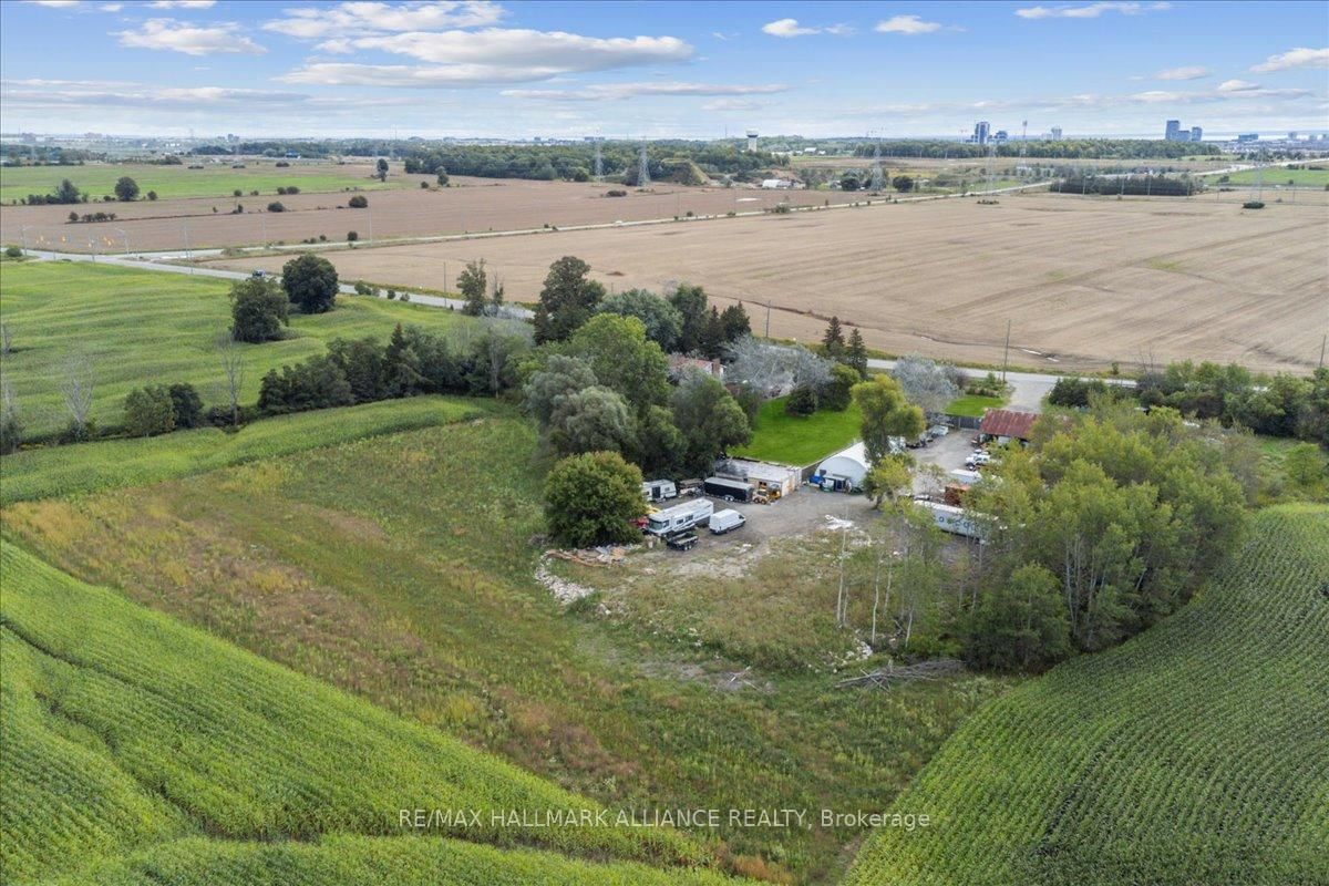 Listing Image 11