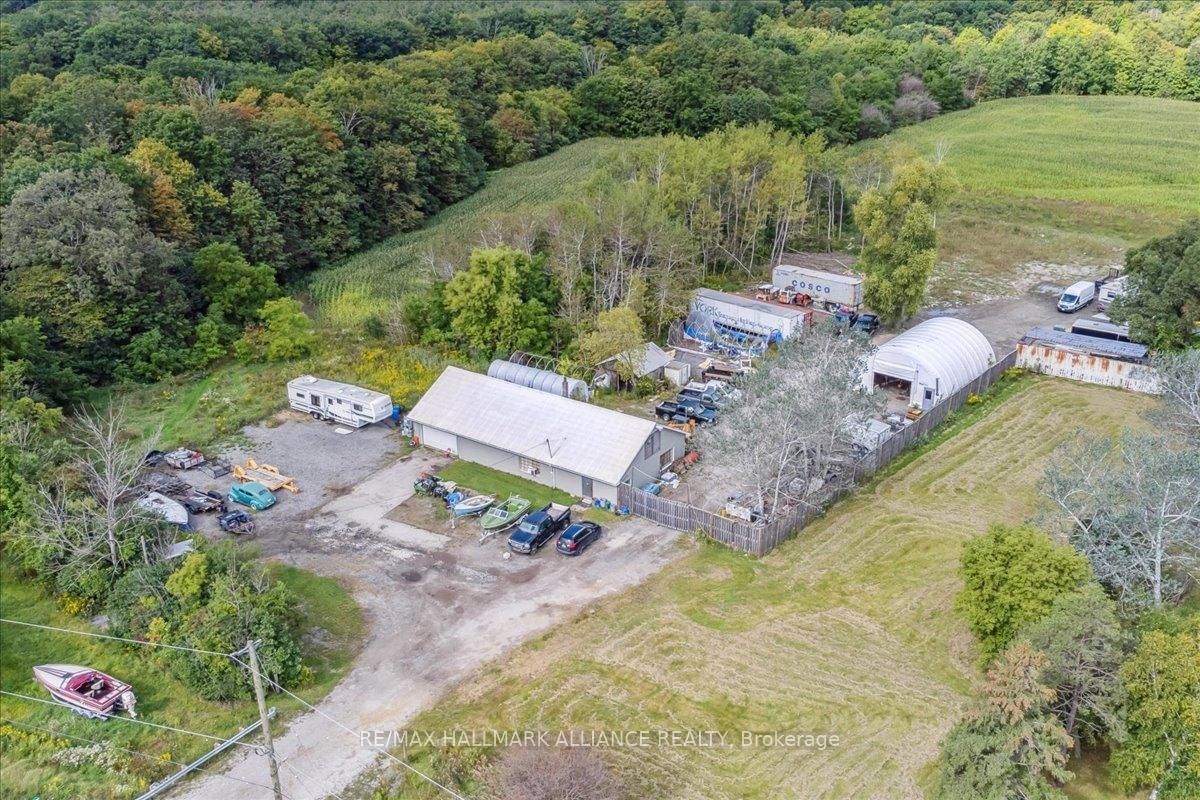 Listing Image 6