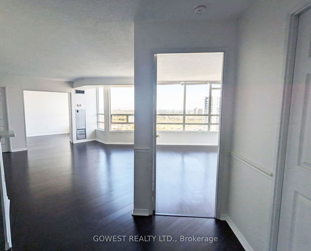 1807 - 50 Kingsbridge Garden Circle
