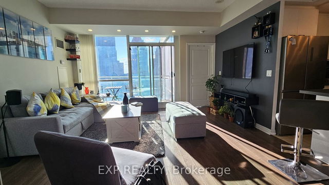 1003 - 3939 Duke Of York Boulevard