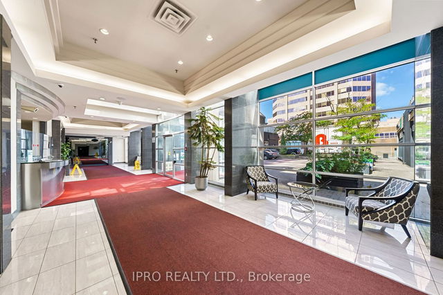 1611 - 285 Enfield Place