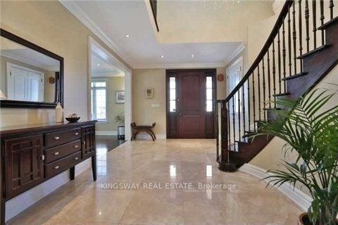 2616 North Ridge Trail