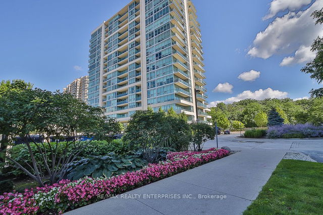 1206 - 1055 Southdown Road