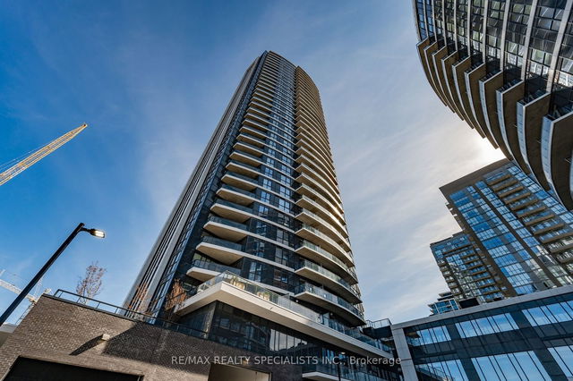 116 - 35 WATERGARDEN Drive