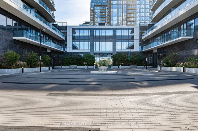 116 - 35 WATERGARDEN Drive