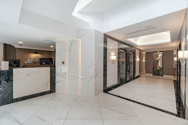1504 - 45 Kingsbridge Garden Circle