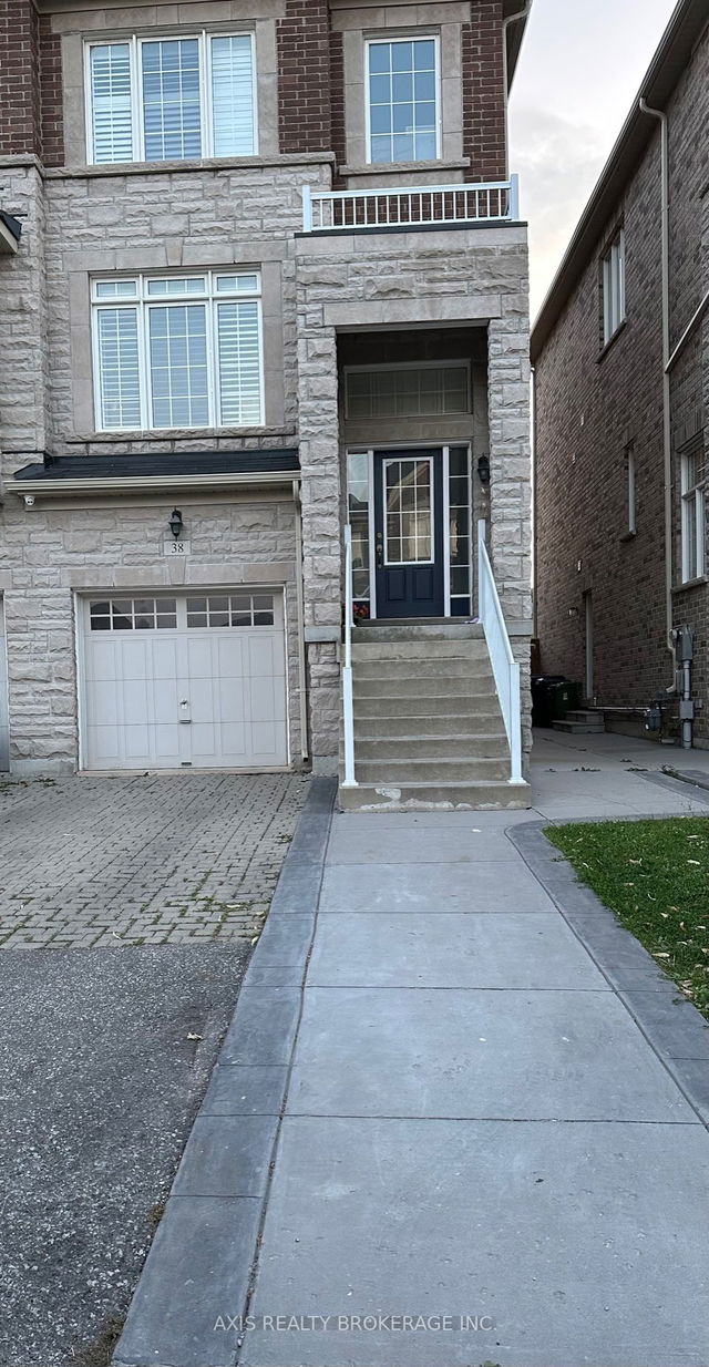 38 Harpreet Circle
