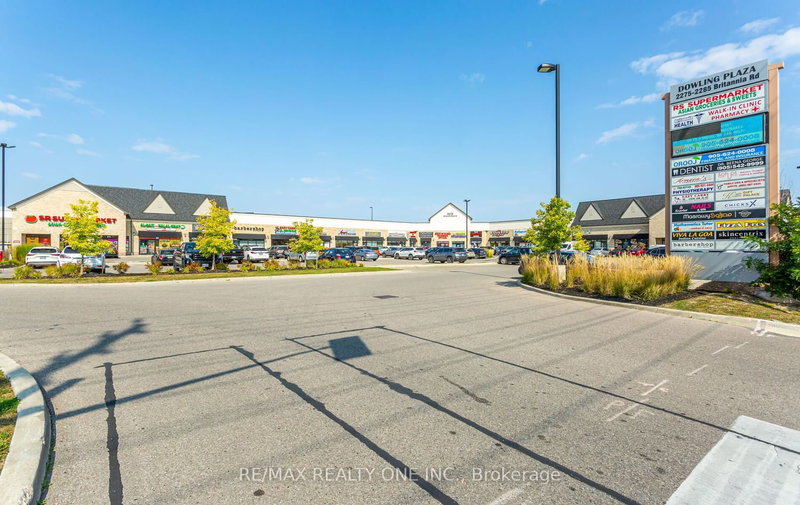 15 - 2275 Britannia Rd W, Mississauga, L5M 2G5 | Image 3