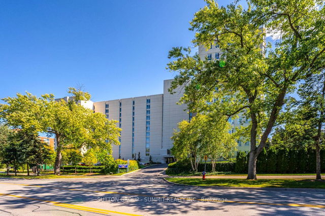505 - 5280 Lakeshore Road