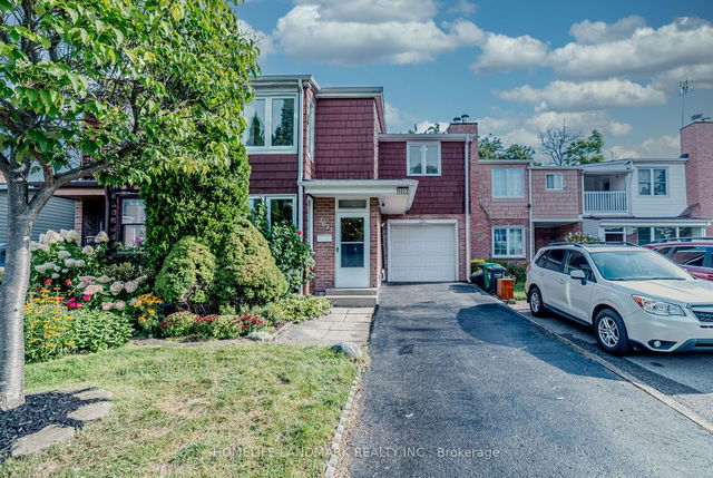 1033 Zante Crescent