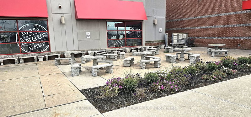 D1 - 380 Dundas St E, Oakville, L6H 6Z9 | Image 3