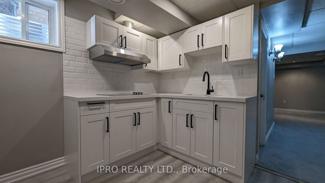 Bsmt - 2338 Proudfoot Trail
