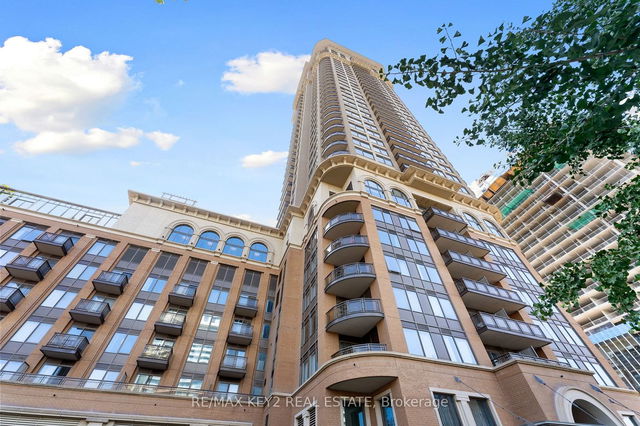 1810 - 385 Prince Of Wales Drive