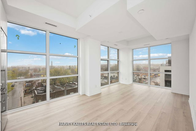 620 - 1787 St Clair Avenue