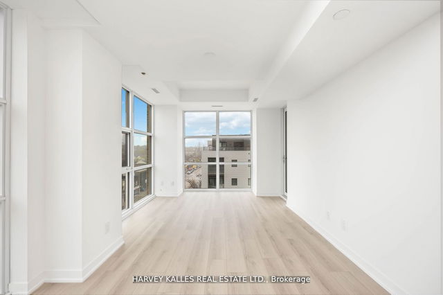 620 - 1787 St Clair Avenue