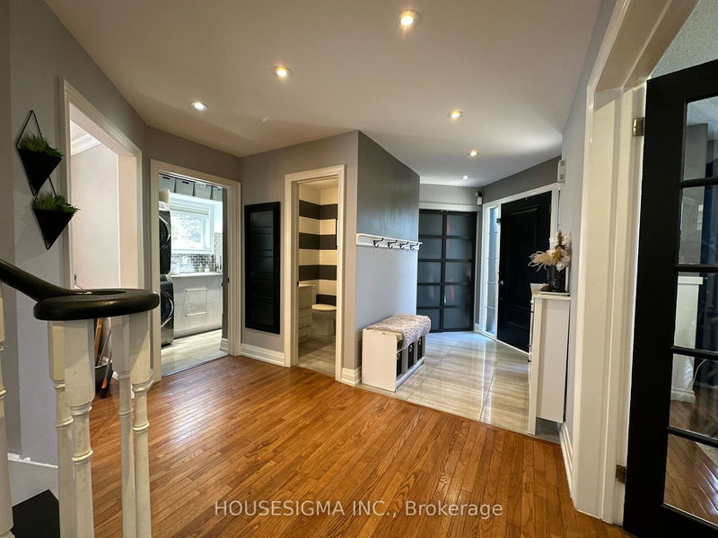 292 Lisa Marie Dr, Orangeville, L9W 4P4 | Image 3